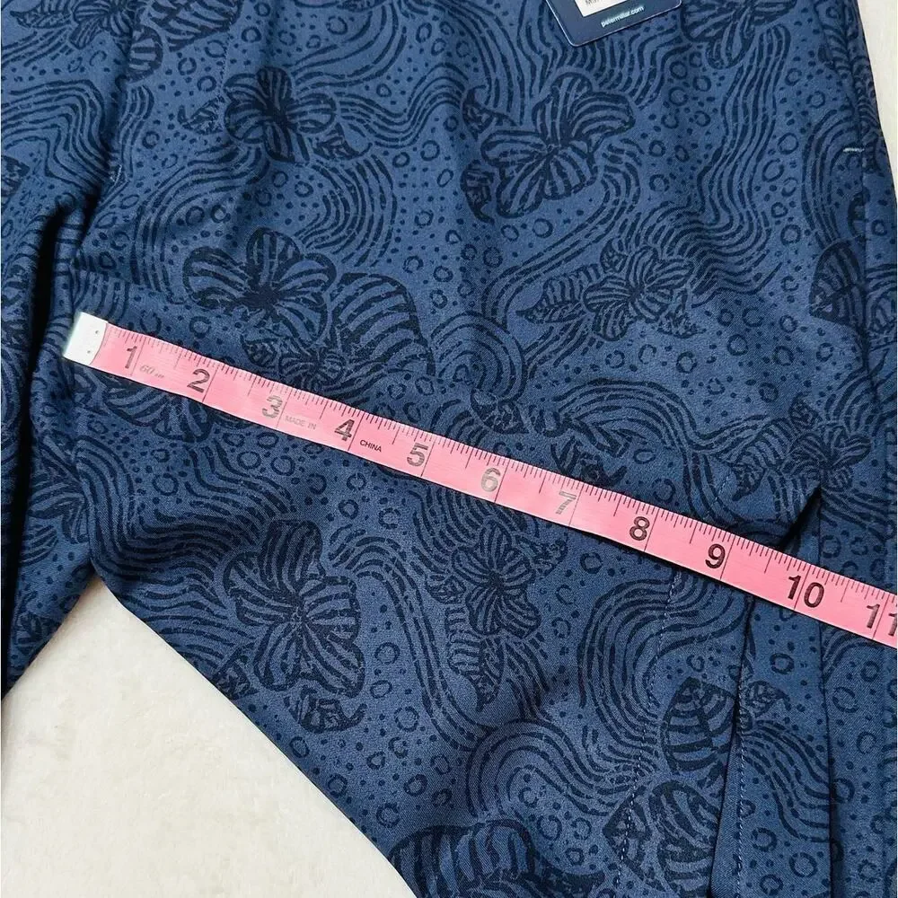 Peter Millar Crown Crafted Men’s 35 Navy Quick Dry Hybrid Golf Shorts - Picture 8 of 9